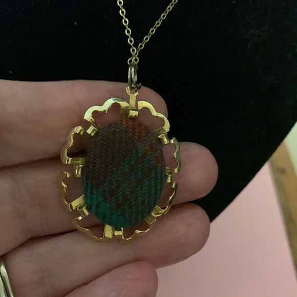 Beautiful necklace, 15” - Picture 4 of 5